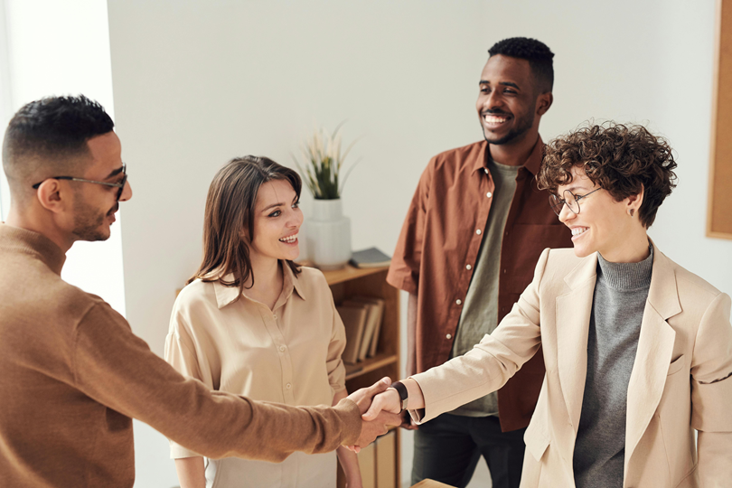 Positive Arbeitsatmosphaere Miteinander durch Wertschaetzung